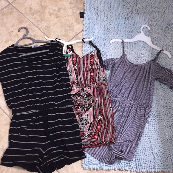 3 Rompers, CUTE - Picture 1 of 7